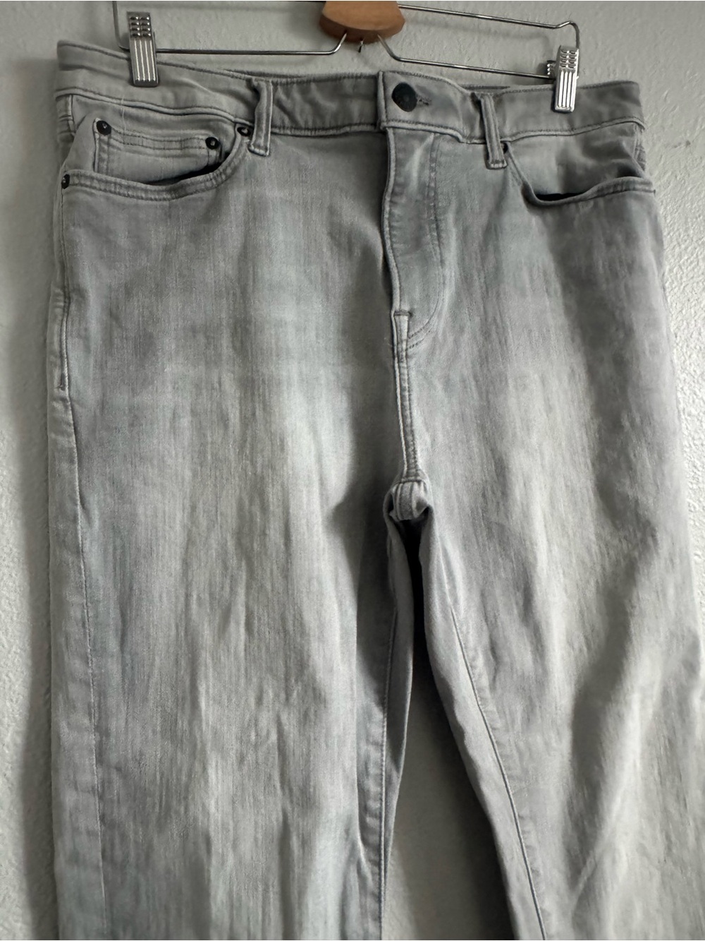 Men’s Express - Athletic Slim Gray Stretch Jeans 34 x 30 - Picture 9 of 9